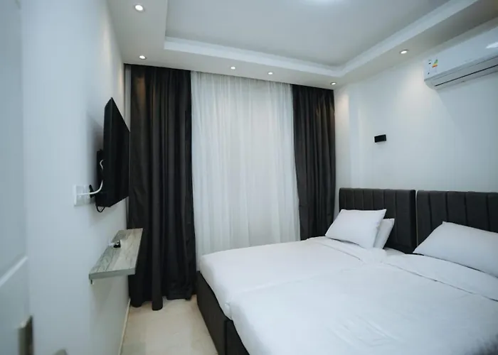 Selina Bay Apartment *